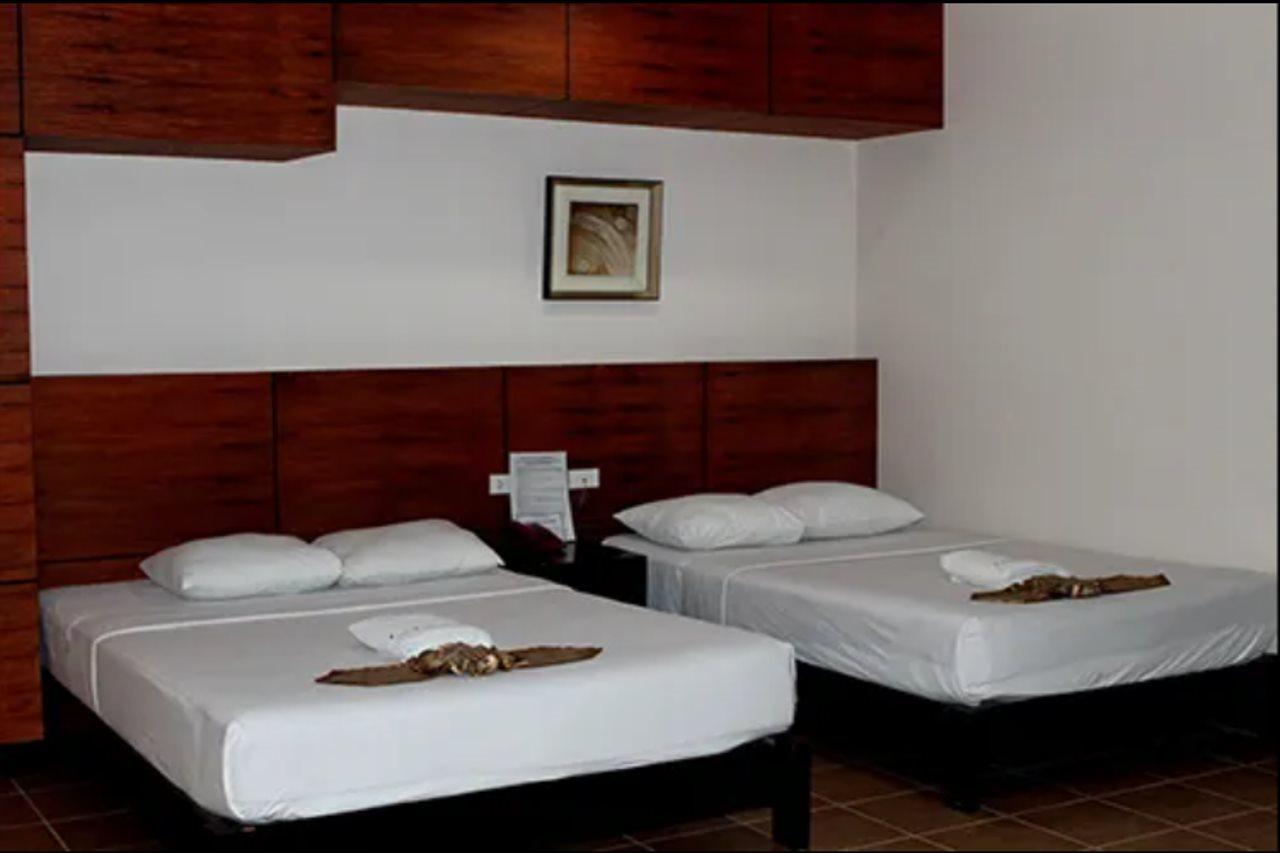 La Carmela De Boracay Hotel Manoc-Manoc Екстериор снимка